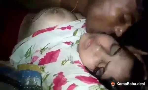 Skinny Girl Jungle Sex MMS